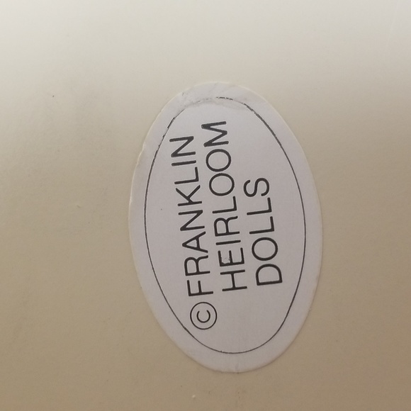 VINTAGE Franklin Heirloom 16" Dorothy Doll w/adjusting stand. No Toto & basket - Picture 7 of 7